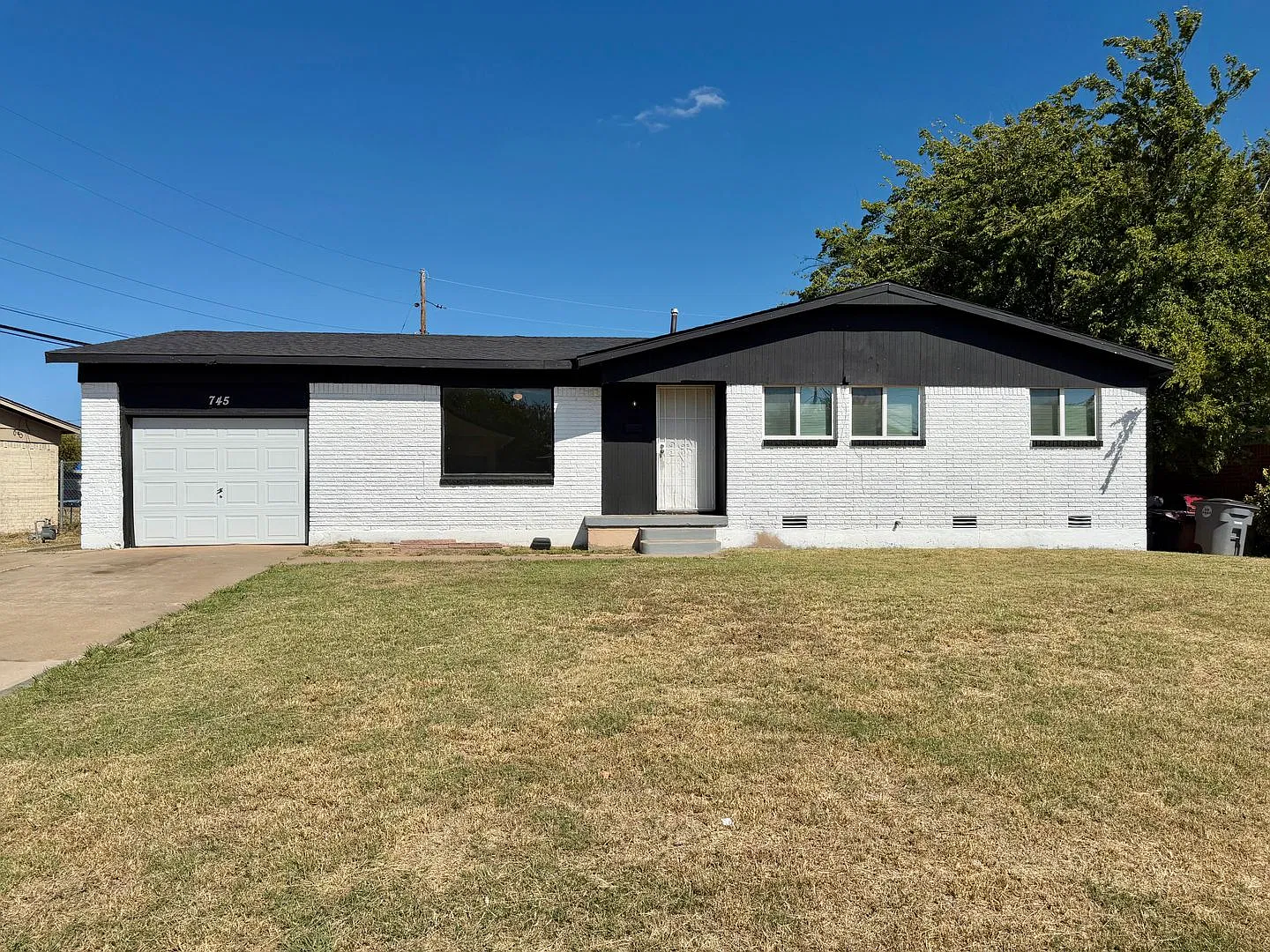 5 Bedroom — Photo 2