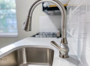 585 Center St #4, Oradell, NJ 07649