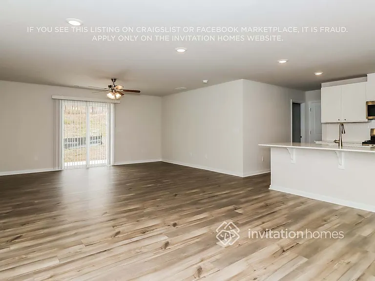 364 Hollingswood Dr — Photo 5