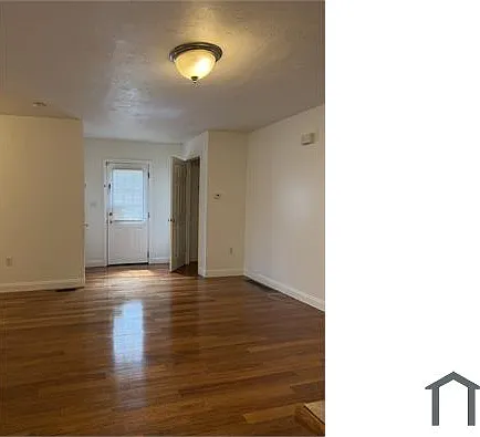 40 Oldfields Rd #1 — Photo 10