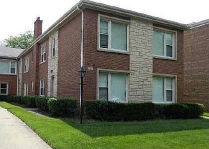 2nd image of 1309 N Harlem Ave APT 2C