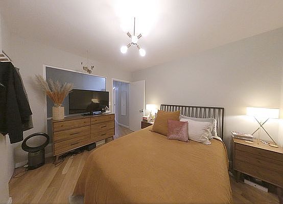 5th image of 99 John St #423A