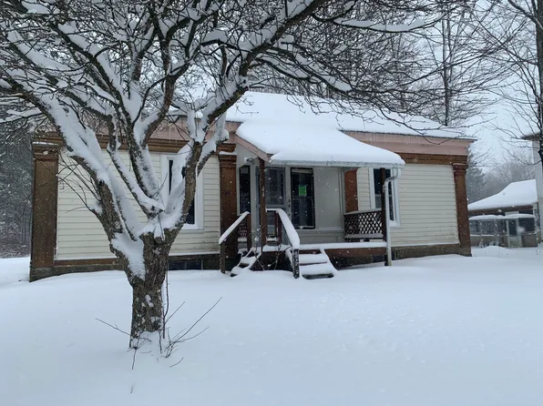 44 Pearl St, Arcade, NY 14009