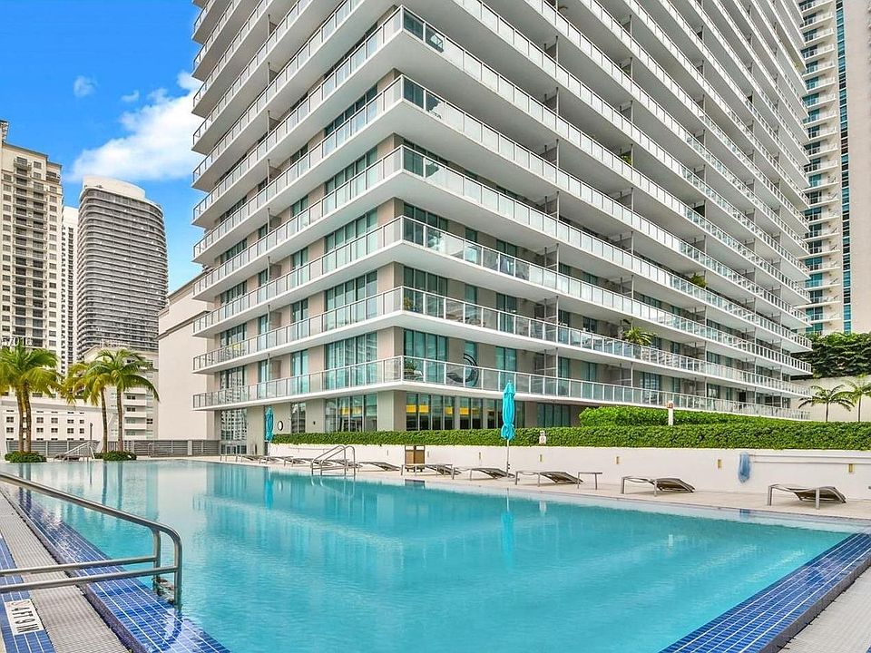 1st image of 1111 SW 1st Ave #1314