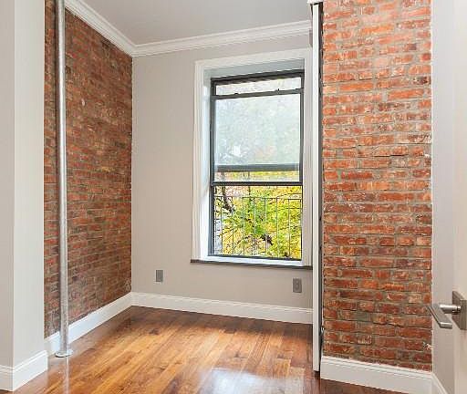 5th image of 16 E 116th St APT 2A