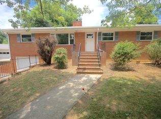 1615 Longview Ave, Salem, VA 24153
