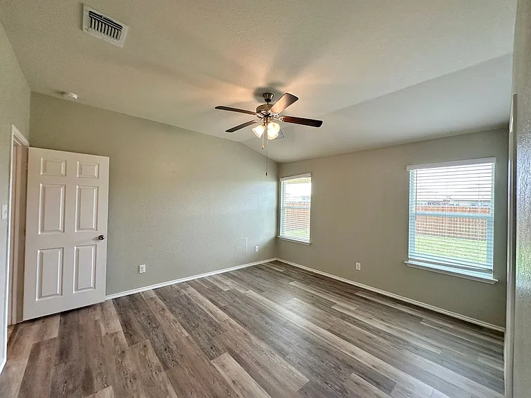 3312 Lorne Dr — Photo 15