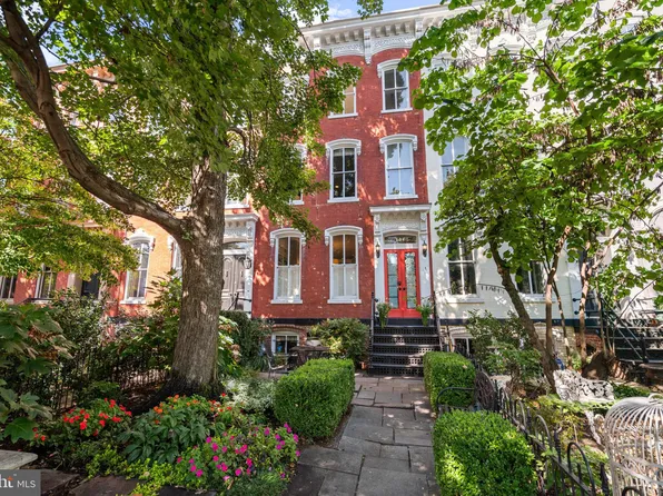 604 E Capitol St NE, Washington, DC 20003