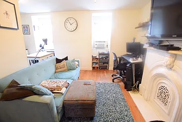 Rented by Ninoshka Rodriguez, LREB