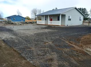 57472 Holiday Rd, Christmas Valley, OR 97641