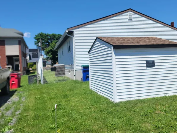 223 W Snyder St, Selinsgrove, PA 17870