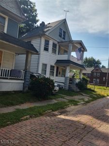 2977 E 66th St, Cleveland, OH, 44127