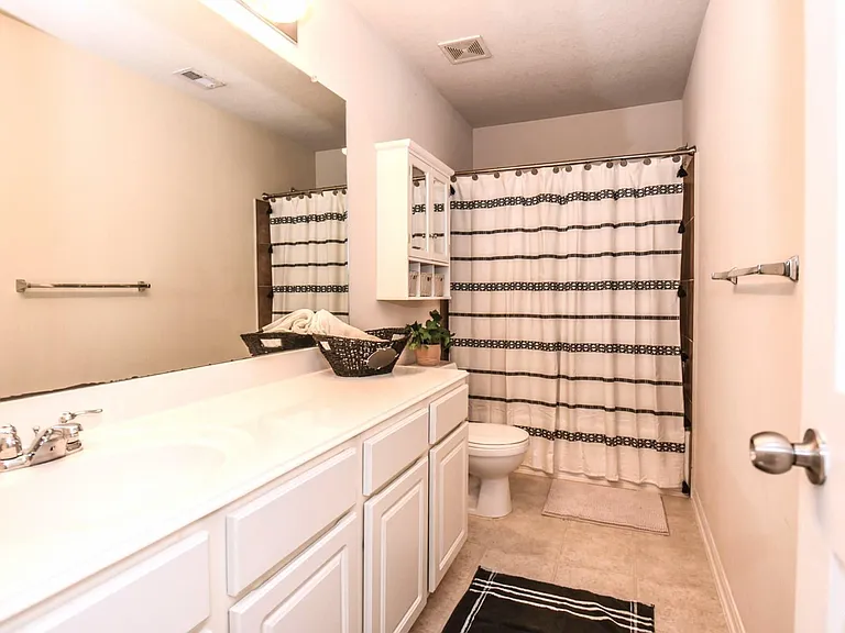 5827 Annatto Dr — Photo 11