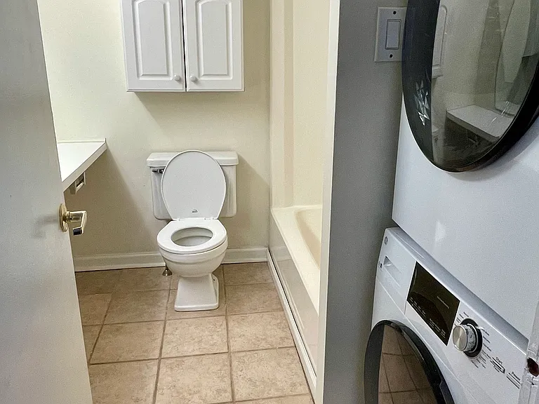 707 South St #B — Photo 8