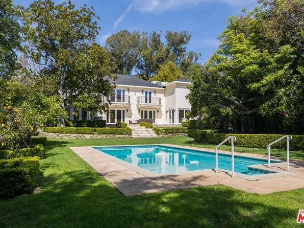 10914 Bellagio Rd, Los Angeles, CA 90077