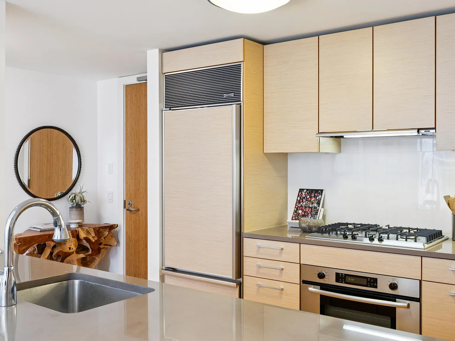 1 bed, 773 sqft, $5,600 — Photo 4