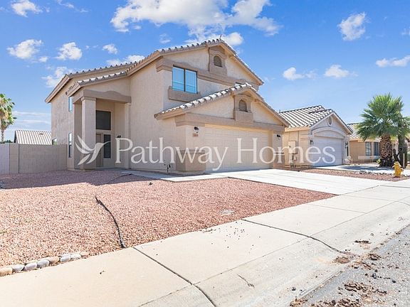 3rd image of 3804 W Tonopah Dr