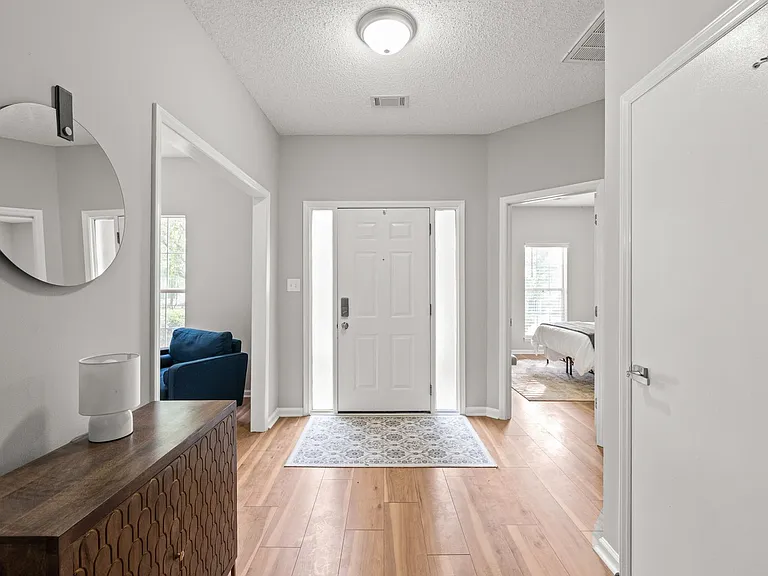9701 Little River Ct — Photo 5