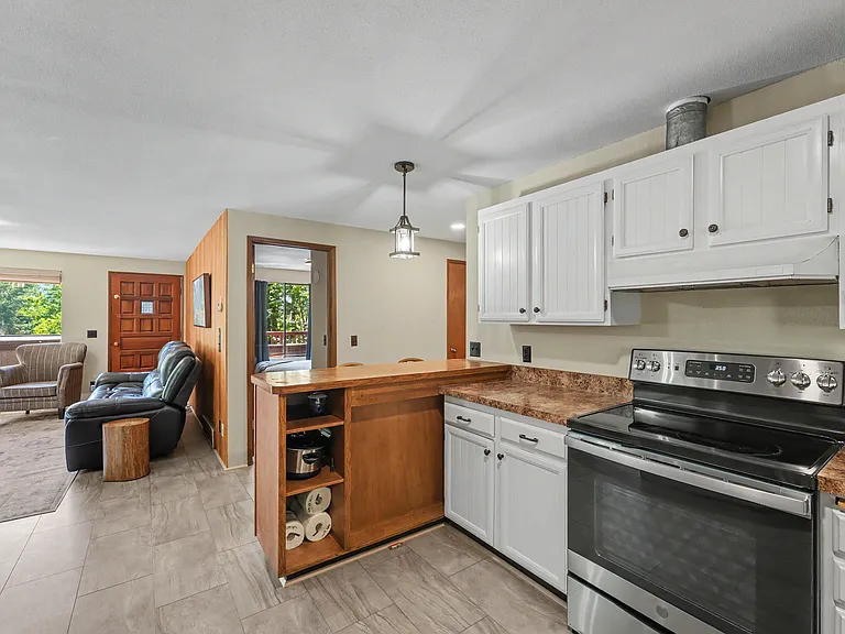 23340 Lake Wenatchee Hwy — Photo 11