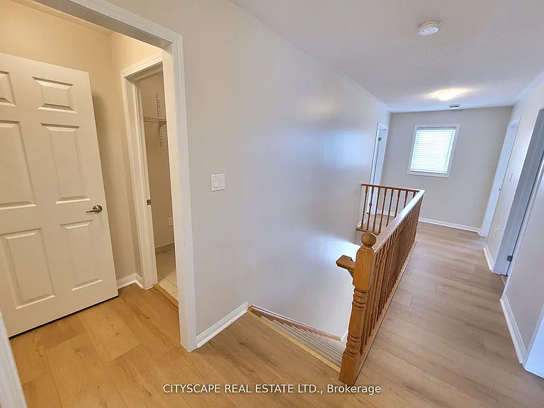 219 McGinnis Cres — Photo 19