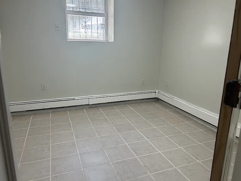 232 Throgs Neck Blvd #1 — Photo 2