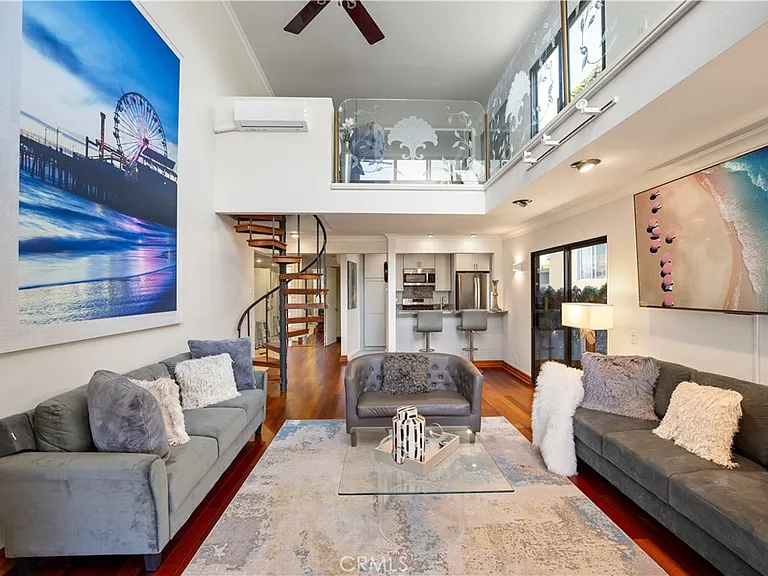 833 Ocean Ave #304 — Photo 6