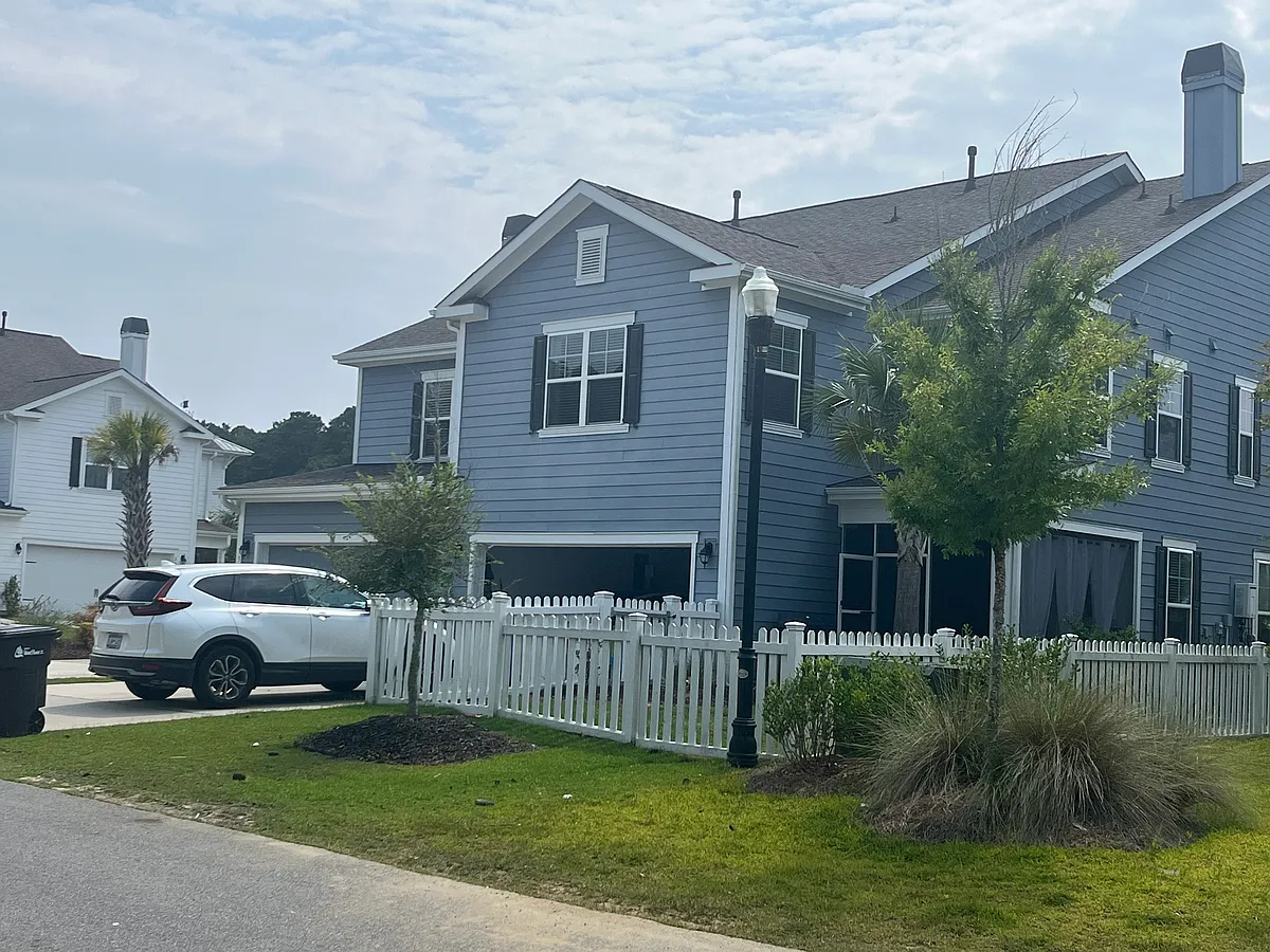 Building Photo - 1587 Grey Marsh Rd