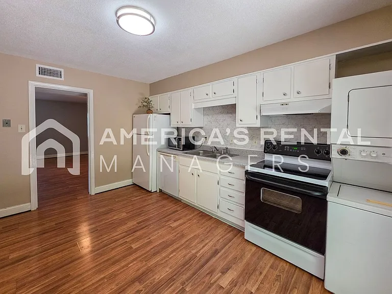 3441 Sandner Ct #C — Photo 18