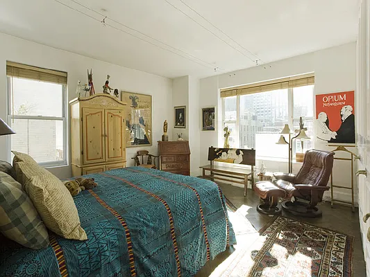 Sold by Sotheby's International Realty | media 12