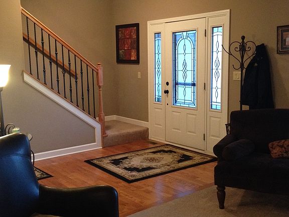 4th image of 364 Abbey Ln