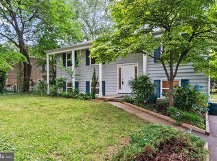996 Saint Johns Dr, Annapolis, MD 21409
