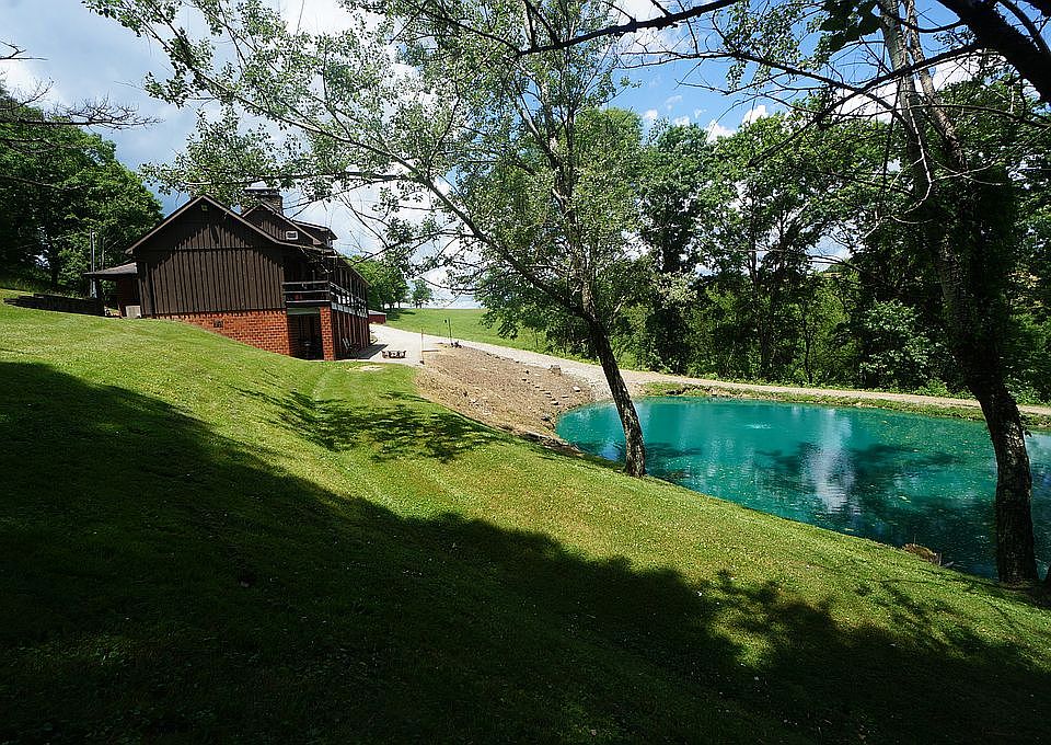 2 tiered porch overlook pond