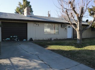 307 Nicolai Ave, Sunnyside, WA