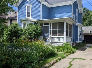433 S Governor St APT 2, Iowa City, IA 52240