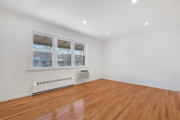 Rented by Owner | media 3