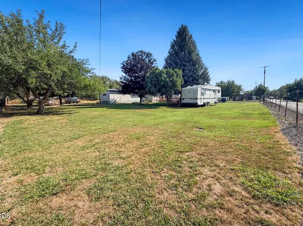 70 W Riverside St, Mount Vernon, OR 97865