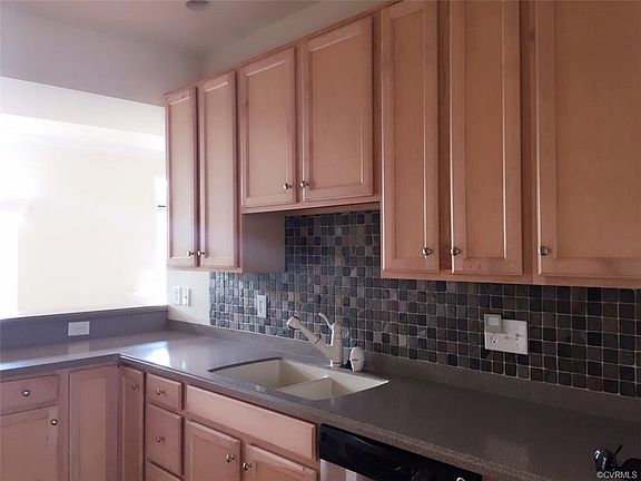 3rd image of 11307 Abbots Cross Ln