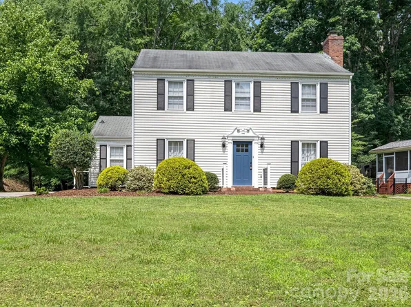 11510 Painted Tree Rd, Charlotte, NC 28226
