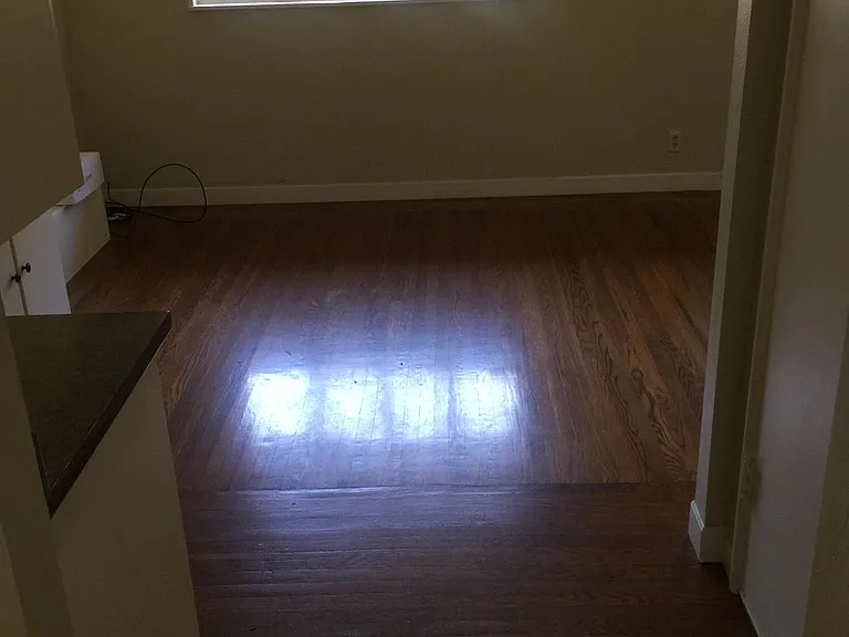 2465 Hilgard Ave #3 — Photo 6
