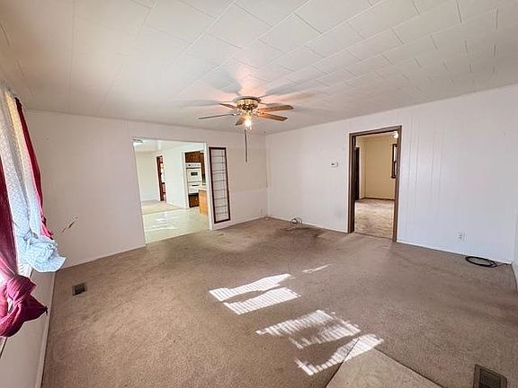 3rd image of 413 N 5th St