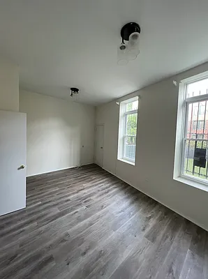 Rented by Douglas Elliman | media 33