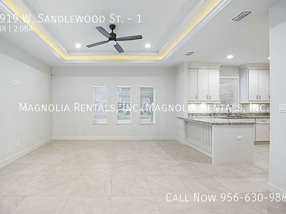 3rd image of 2919 W Sandlewood St #1
