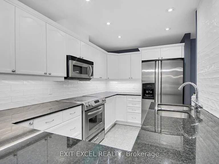 700 Sussex Dr #309 — Photo 11
