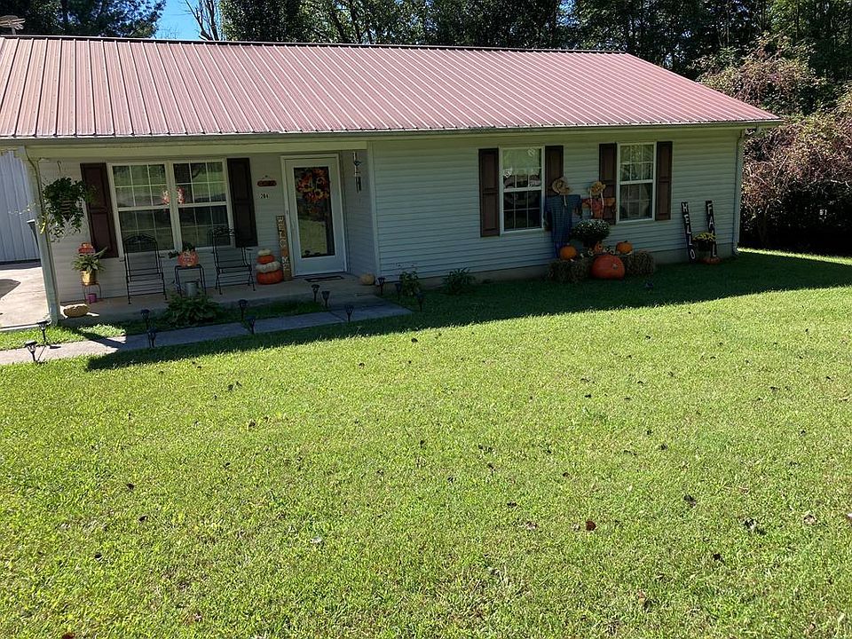 1st image of 204 Pine St