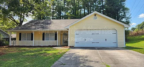 2735 Stanton Woods Dr SE Photo 1