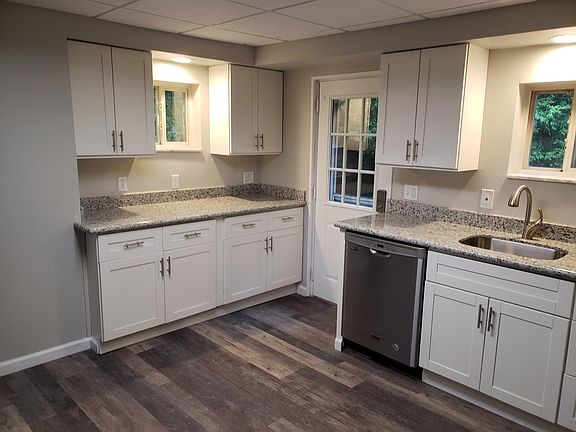New Granite Countertops