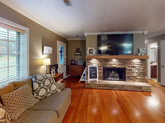 5th image of 193 Williams Ln