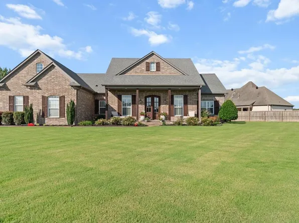 404 Ridgefield Cv, Marion, AR 72364