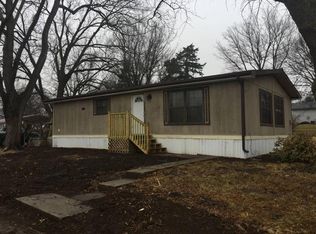 815 Nebraska St, Alma, KS 66401