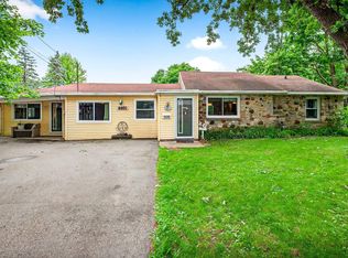 1328 W 9th Ave, Oshkosh, WI 54902